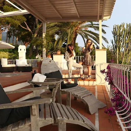 Villa Bellavita Bb *