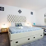 فيلة Entire Bellavita Sea View *