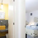 Entire Bellavita Sea View فيلة أناكابْري