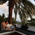 Entire Bellavita Sea View فيلة أناكابْري