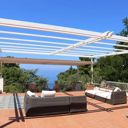 Entire Bellavita Sea View